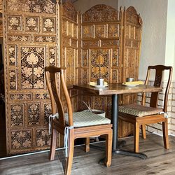 Little Siam - Very cute interior.