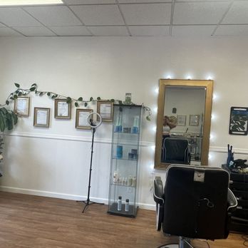 Rosie’s Hair Salon - Hair Salons Near Me - Everett, Washington Rosie’s Hair Salon - Hair Salons Near Me - Everett, Washington