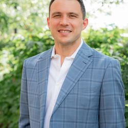 Chandler Park Dental Care - Dr. Austin Delpont