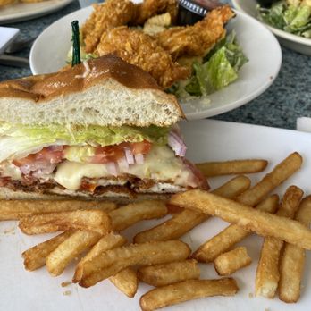 Lazy Days Restaurant - Seafood Near Me - Islamorada, Florida Lazy Days Restaurant - Seafood Near Me - Islamorada, Florida