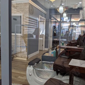 Fishtown Nails Bar Cafe - For pedicures they have panels between clients but nothing between nail tech and you. Masks worn the entire time. 8/10/20 - Waxing Near Me - Philadelphia, Pennsylvania Fishtown Nails Bar Cafe - For pedicures they have panels between clients but nothing between nail tech and you. Masks worn the entire time. 8/10/20 - Waxing Near Me - Philadelphia, Pennsylvania