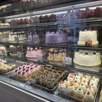 Jennivee’s Bakery - Desserts Near Me - Chicago, Illinois Jennivee’s Bakery - Desserts Near Me - Chicago, Illinois