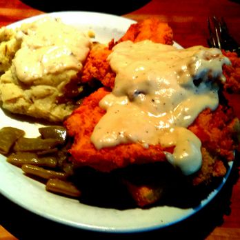 Cheddar's Scratch Kitchen - Country Fried Chicken, mashed potatoes, green beans. - American Near Me - Fort Myers, Florida Cheddar's Scratch Kitchen - Country Fried Chicken, mashed potatoes, green beans. - American Near Me - Fort Myers, Florida