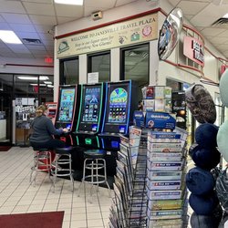 Janesville Travel Plaza - Interior 10/13/21
