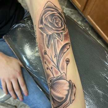 Infamous Tattoo - Tattoo Near Me - Tavares, Florida