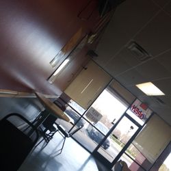 Kelvins Hot Wings
