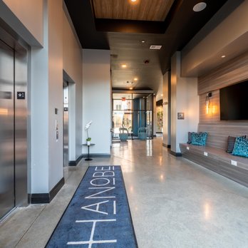 HaNoBe Apartments - Elevator lobby area - Apartments Near Me - Cincinnati, Ohio