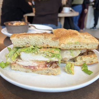 Otherside Cafe - Chicken Sandwich - Cafes Near Me - Fresno, California