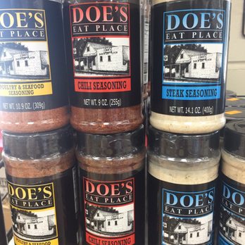 Doe's Eat Place - Steakhouses Near Me - Greenville, Mississippi