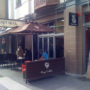 Llankelly Espresso - Unassuming facade on Llankelly Lane, off the main drag of Kings Cross. - Cafes Near Me - Potts Point, NSW Llankelly Espresso - Unassuming facade on Llankelly Lane, off the main drag of Kings Cross. - Cafes Near Me - Potts Point, NSW