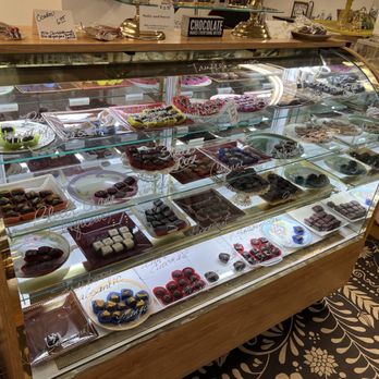 Sweet Cascades Chocolatier - Inside - Chocolatiers & Shops Near Me - Savage, Maryland Sweet Cascades Chocolatier - Inside - Chocolatiers & Shops Near Me - Savage, Maryland