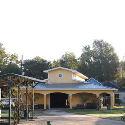 Woodlands Equestrian Club - One of the 3 barns at OEC