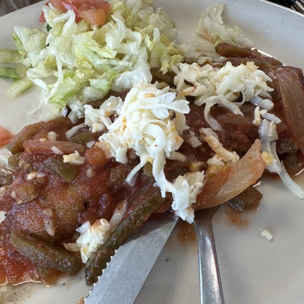 Los Jarrones - Mexican Near Me - El Paso, Texas Los Jarrones - Mexican Near Me - El Paso, Texas