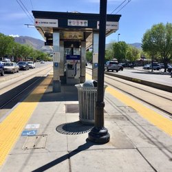 UTA TRAX Trolley Square - Train Platform