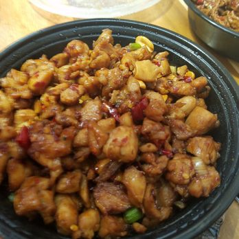 Gu's Dumplings - Kung pao chicken - Szechuan Near Me - Atlanta, Georgia Gu's Dumplings - Kung pao chicken - Szechuan Near Me - Atlanta, Georgia