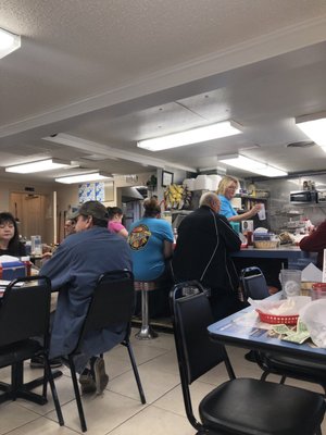 Lee's Sandwich Shop by null