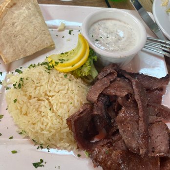 GG's Bistro - Turkish Near Me - Laguna Beach, California