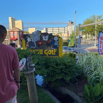 Jungle Golf - Mini Golf Near Me - Virginia Beach, Virginia