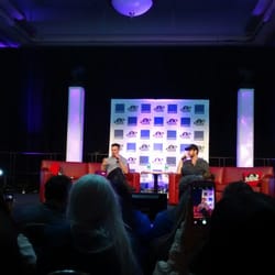 Hal-Con Sci-Fi - Paul Amos and Kris Holden-Reid lost girl talk