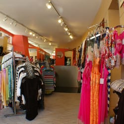 I C London - A peek inside!