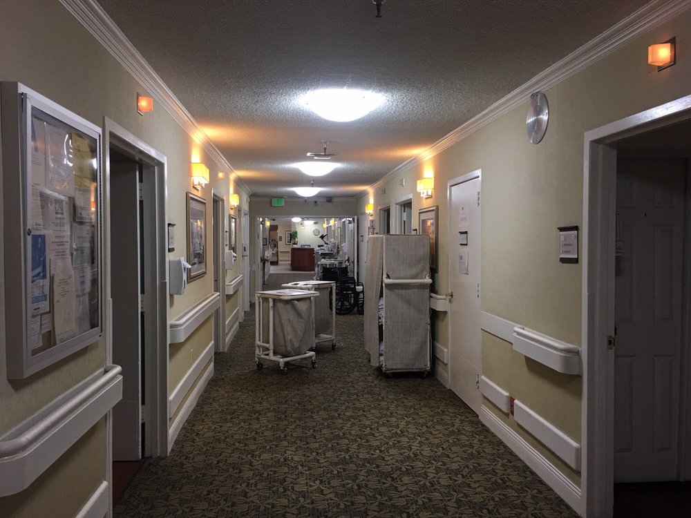 LOMITA POSTACUTE CARE CENTER 16 Photos & 31 Reviews Physical