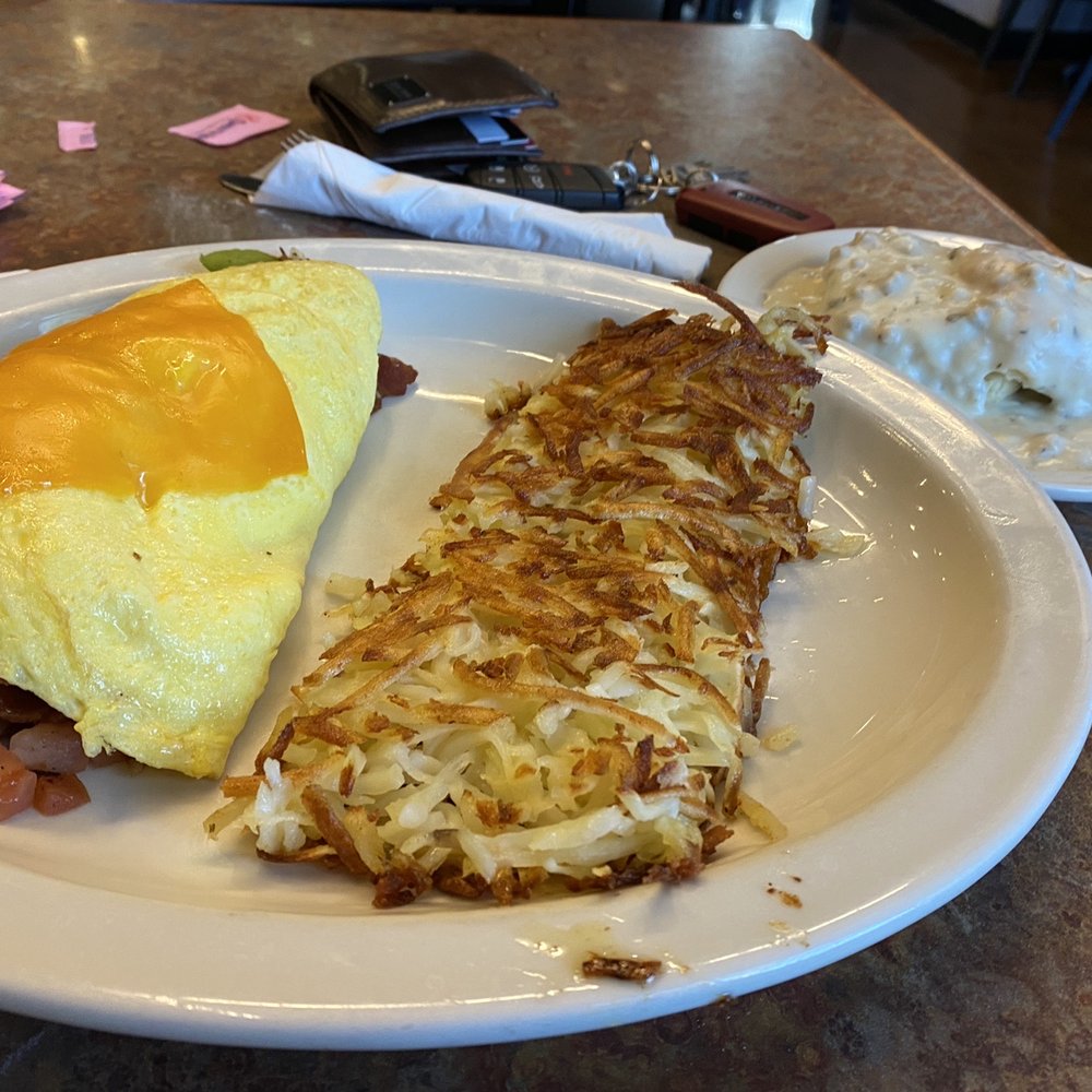 Biscuits Cafe - They are not messing around this morning, Savannah made it worth the drive. - Breakfast & Brunch Near Me - Glendale, Arizona