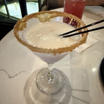 Albatross - Chata cake martini - Mini Golf Near Me - Edison, New Jersey