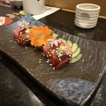 Cavi Sushi - Sushi Bars Near Me - Glendale, California