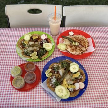 Tacos El Chilanguito - Gringa de Al Pastor, Agua de Horchata, Tacos, Salsas - Tacos Near Me - San Jose, California Tacos El Chilanguito - Gringa de Al Pastor, Agua de Horchata, Tacos, Salsas - Tacos Near Me - San Jose, California