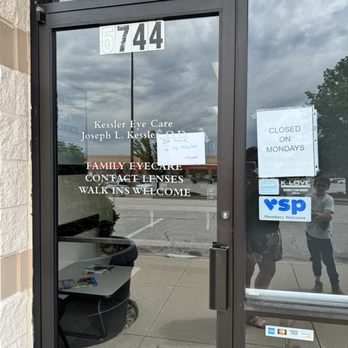 Kessler Eye Care - Optometrists Near Me - Merriam, Kansas Kessler Eye Care - Optometrists Near Me - Merriam, Kansas