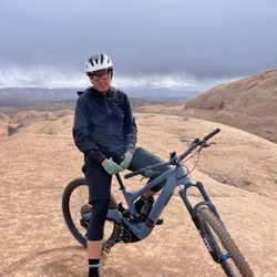 Western Spirit Cycling - E-biking :)