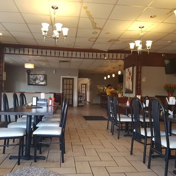 Pho Ngon - Interior - Vietnamese Near Me - St. Catharines, Ontario Pho Ngon - Interior - Vietnamese Near Me - St. Catharines, Ontario
