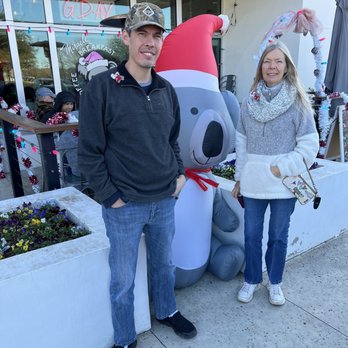 The Aussie Grind - Happy customers - Cafes Near Me - Frisco, Texas