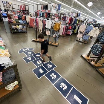 Old Navy - Men's Clothing Near Me - Orlando, Florida