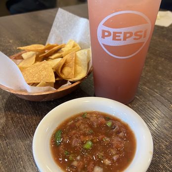Montecito Kitchen - Chips and salsa - Mexican Near Me - Apple Valley, California Montecito Kitchen - Chips and salsa - Mexican Near Me - Apple Valley, California