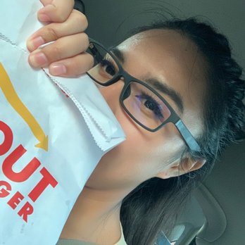 In-N-Out Burger - Fast Food Near Me - Mountain View, California In-N-Out Burger - Fast Food Near Me - Mountain View, California