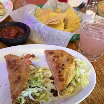 Mexico City Restaurant & Lounge - Chips and salsa and ground beef tacos - Mexican Near Me - Denver, Colorado Mexico City Restaurant & Lounge - Chips and salsa and ground beef tacos - Mexican Near Me - Denver, Colorado