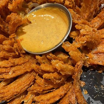Outback Steakhouse - Blooming onion - Steakhouses Near Me - Clifton, Virginia