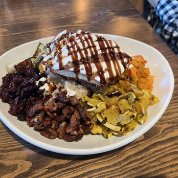 kitchen747 - Salmon & Squash protein bowl - Pizza Near Me - Roseville, California