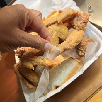 JJ Fish & Chicken - Bread - Chicken Wings Near Me - Milwaukee, Wisconsin JJ Fish & Chicken - Bread - Chicken Wings Near Me - Milwaukee, Wisconsin