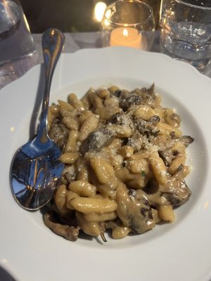 Rosemary's by null