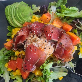Sunset Grille & Raw Bar - Ahi Tuna bowl - Sushi Bars Near Me - Duck, North Carolina