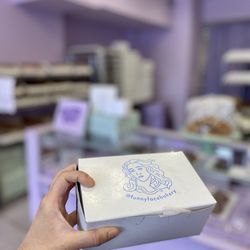 Funny Face Bakery - Box of cuties