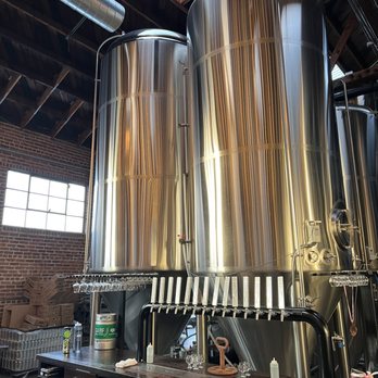 Original Pattern Brewing Company - Vats - Breweries Near Me - Oakland, California Original Pattern Brewing Company - Vats - Breweries Near Me - Oakland, California