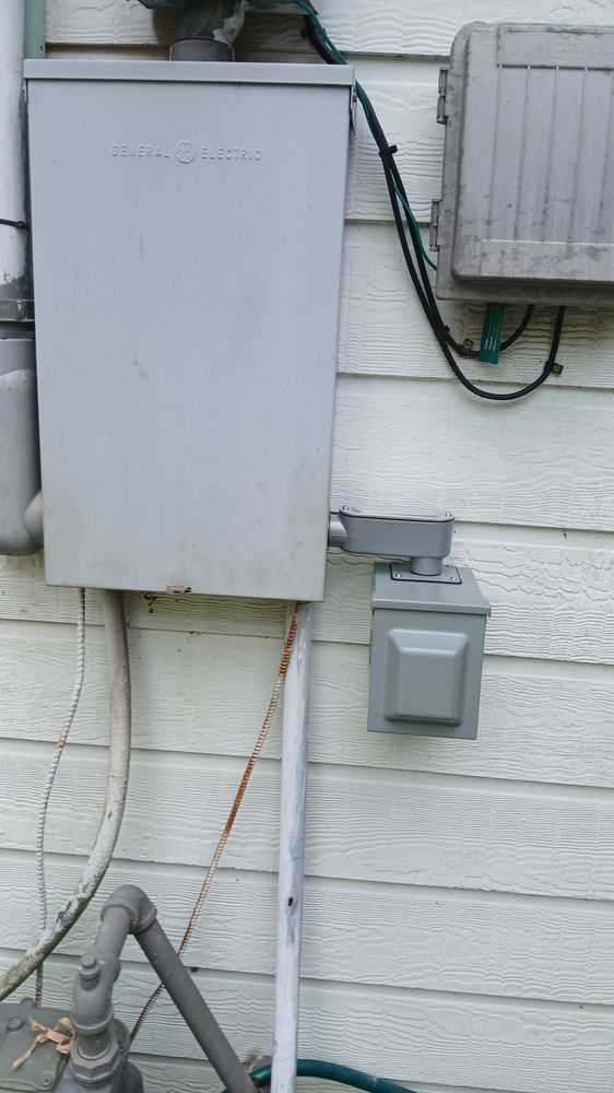 Slide of D&D Electrical Installation