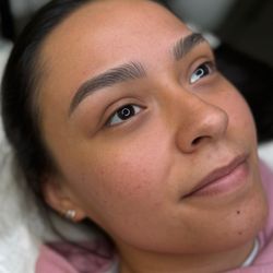 Enhanced Permanent MakeUp - Realistic nano hairstrokes