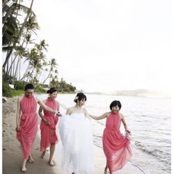 kathy ireland - Villa Elizabeth - Beach access at Villa Elizabeth in Honolulu, HI. Simply stunning.