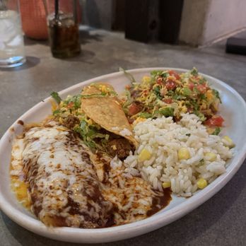 Blanco Cocina + Cantina - The Combo Platter - Tacos Near Me - San Diego, California Blanco Cocina + Cantina - The Combo Platter - Tacos Near Me - San Diego, California