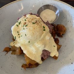 Larch Brunch - Corned beef hash