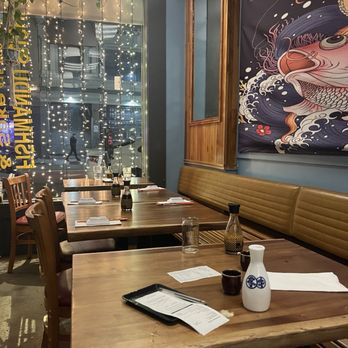 Fishmandu Sushi - Inside - Sushi Bars Near Me - San Francisco, California